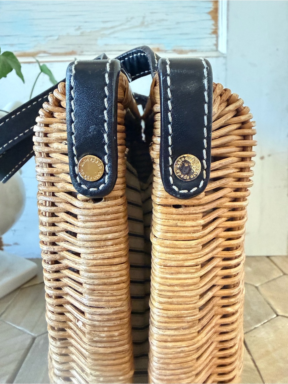 Vintage Kate Spade New York Wicker & Leather Satchel, Honey Rattan, + Dust Bag - Picture 6 of 15